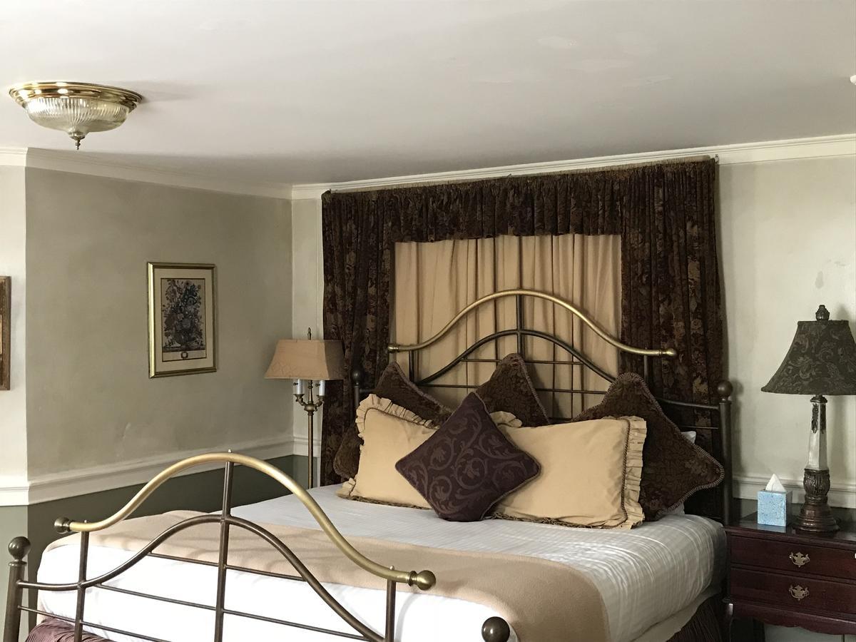 Admiral Farragut Inn Newport Bagian luar foto